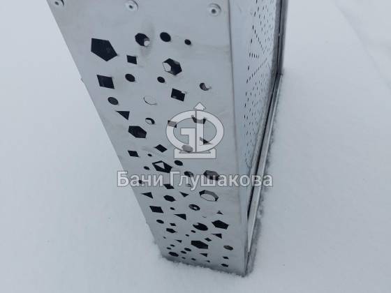 Обливное устройство «Обливасту №5» в металлической оправе «Многоугольники» с кронштейном для крепления к стене 27л